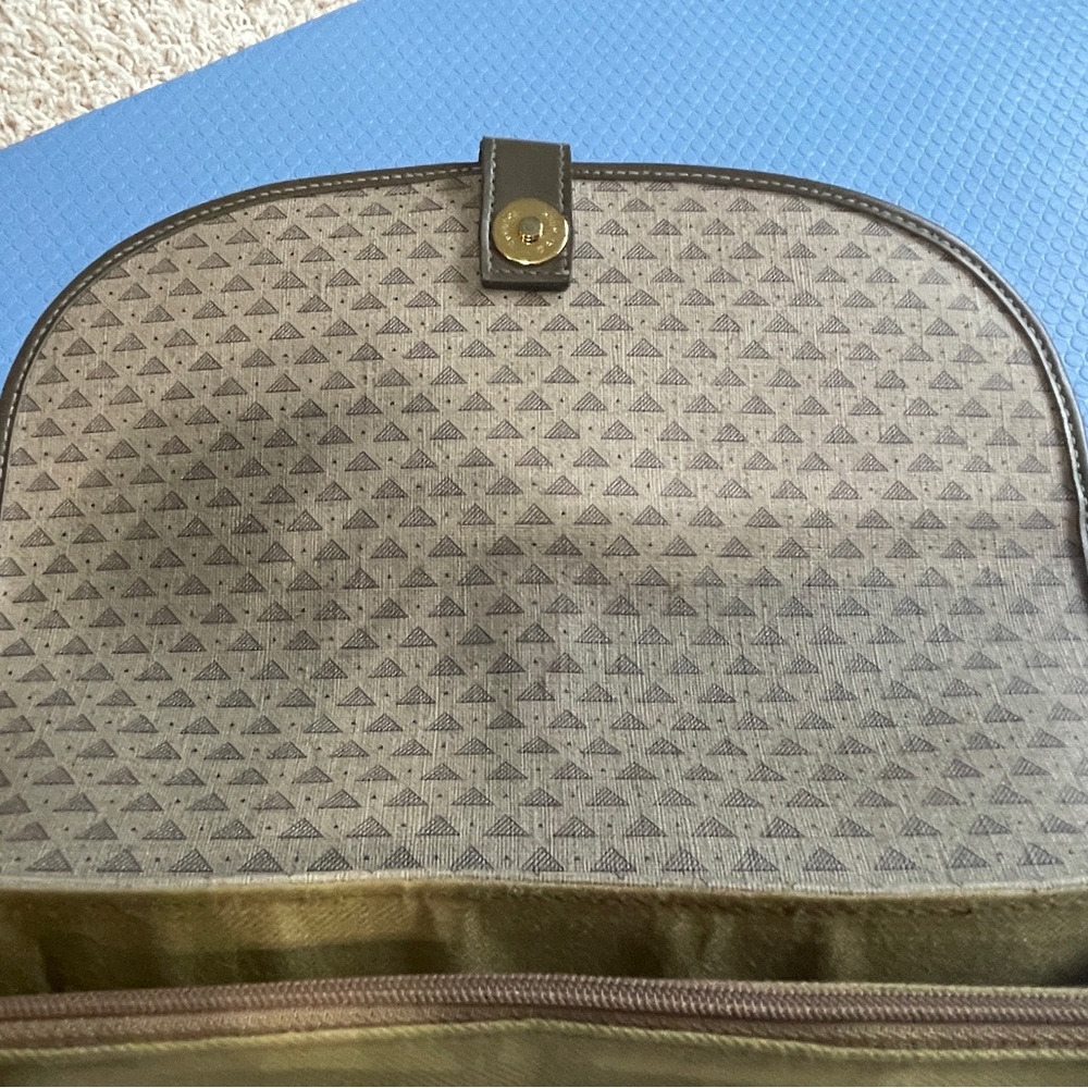 Vintage Liz Claiborne Purse - Grey and Cream - Picture 8 of 10